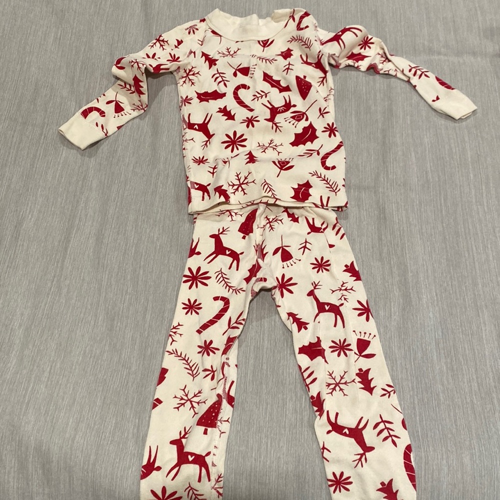 EUC Hanna Andersson Christmas pajamas